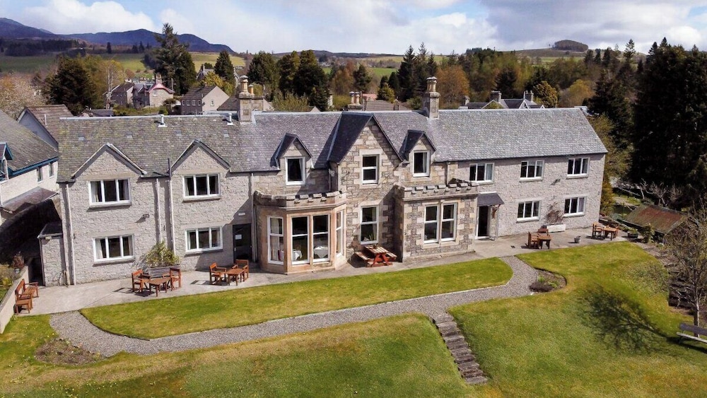 Beinn Bhracaigh — 4-Star Luxury Hotel in Pitlochry, United Kingdom