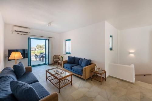 Beachside House in Naousa — Naousa — photo 4
