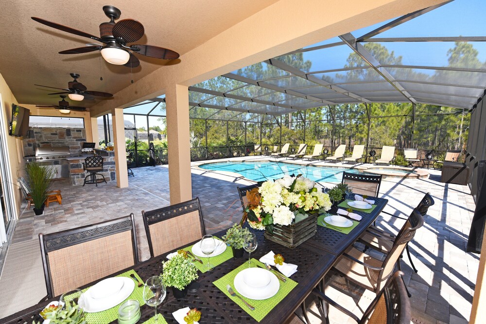 Watersong Resort 216 — 4-Star Luxury Hotel in Davenport, United States