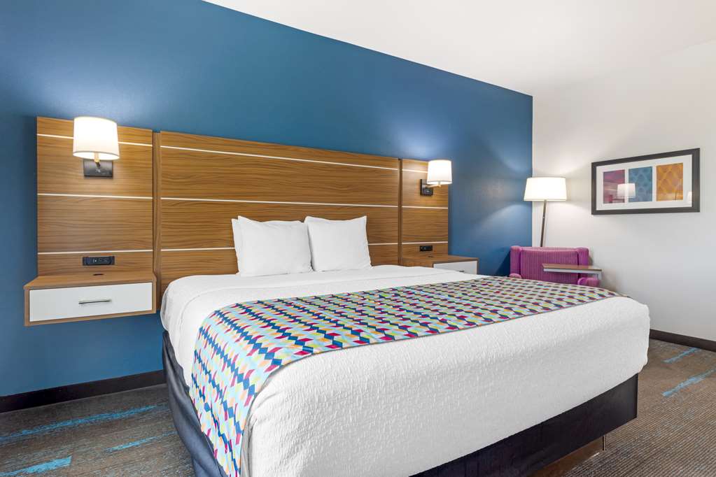 Best Western Plus Medical Center - photo 26