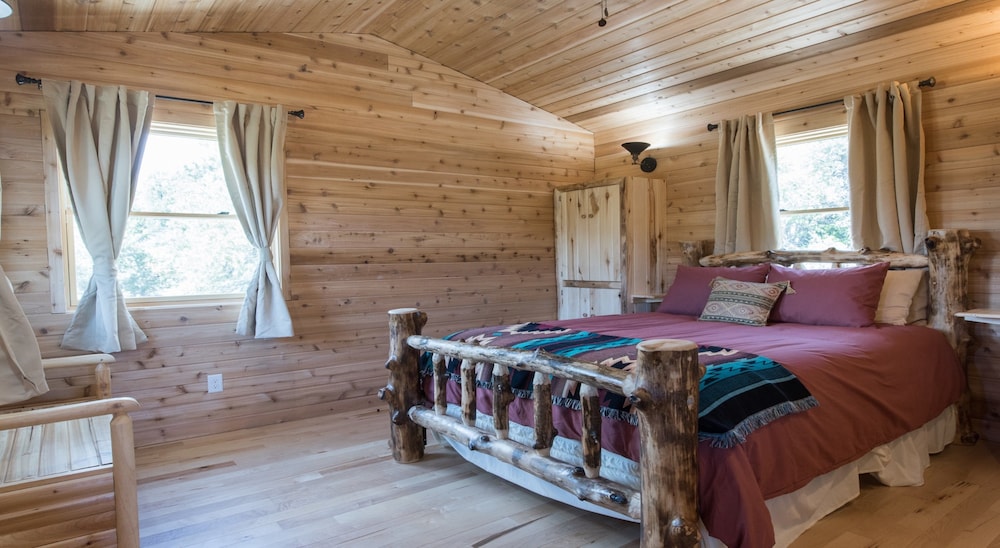 Boulder Mountain Guest Ranch - photo 3