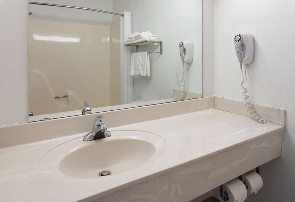 GrandStay Hotel & Suites Hastings - photo 14