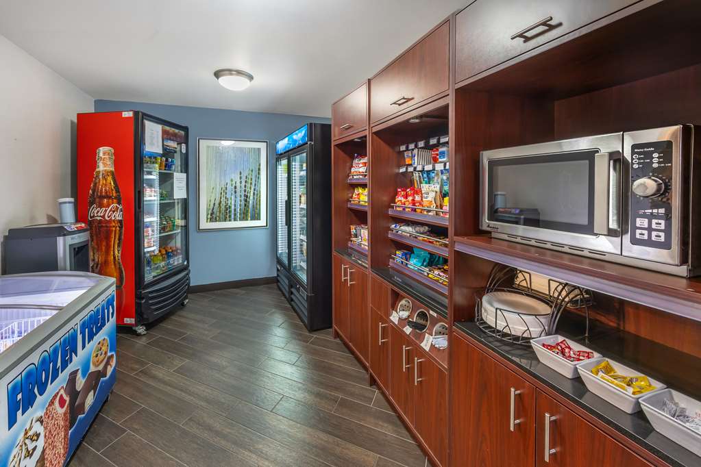 Best Western Plus North Las Vegas Inn & Suites - photo 47