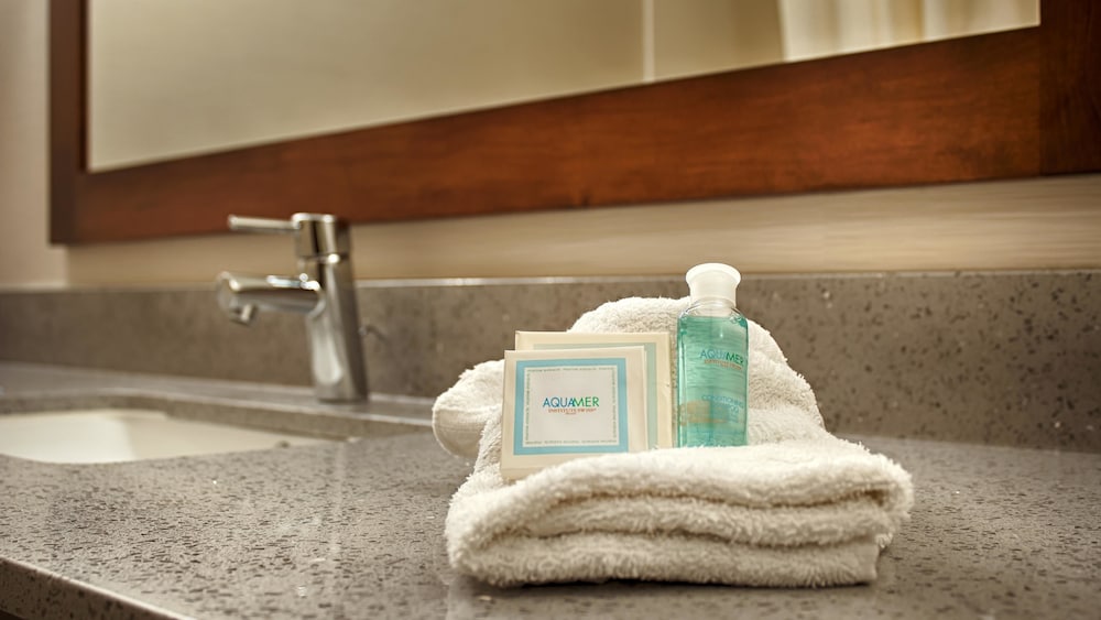 Best Western Elkhart Inn & Suites - photo 16