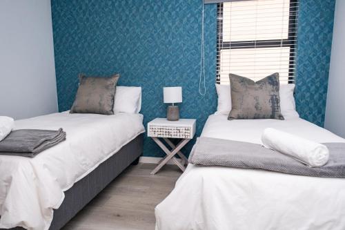 Azure 213 Luxury 2 Bedroom Apartment