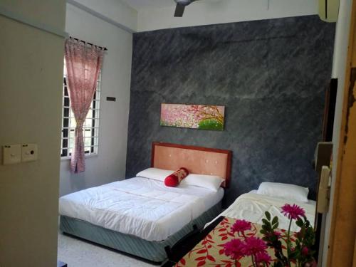 D' Bunga Hotel Bukit Bunga Bilik Standard Triple - last minute hotel in Unknown City
