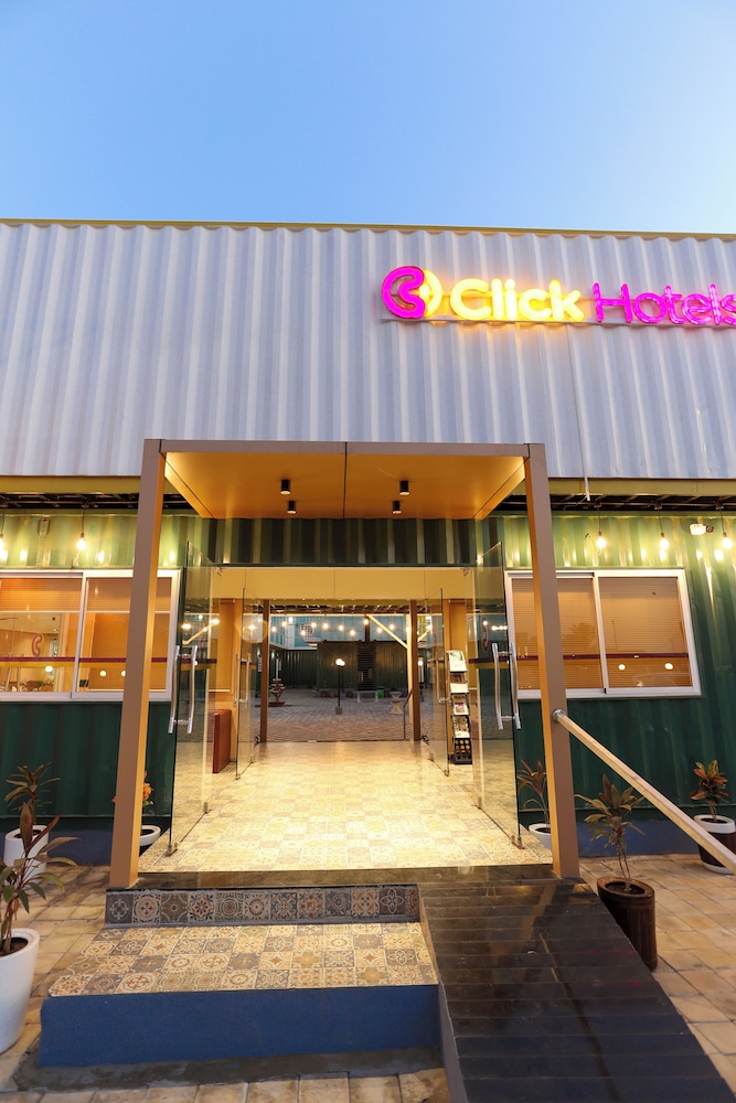 Click Hotel — hotel in Mundra