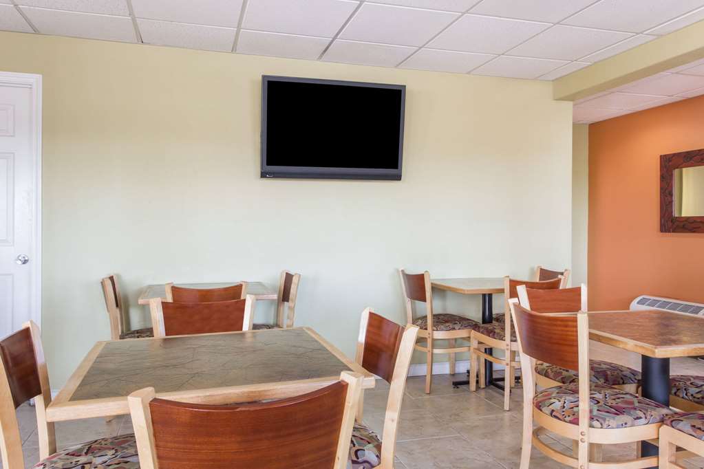 Days Inn by Wyndham Orange - photo 19