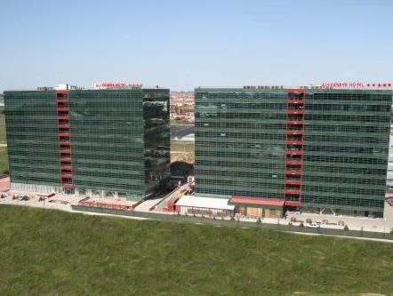 Alexander Hotel — Voluntari