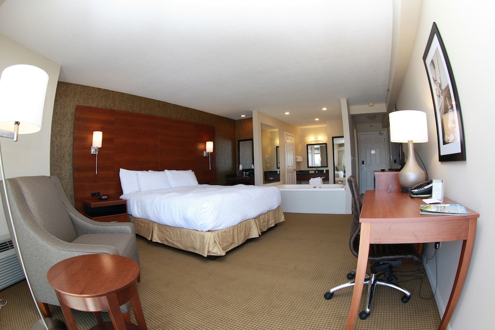 St. Ignace Budget Host Inn - photo 7