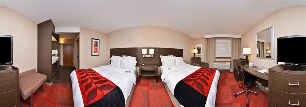 Radisson Hotel Madison - photo 14