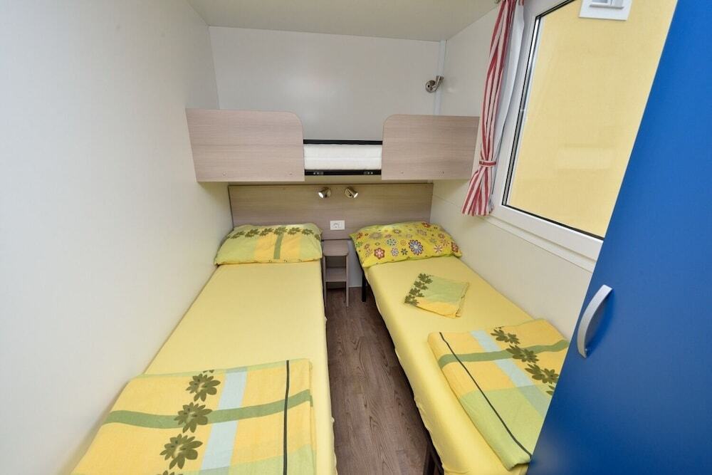 Iva Great Garden H in Pakostane, Croatia