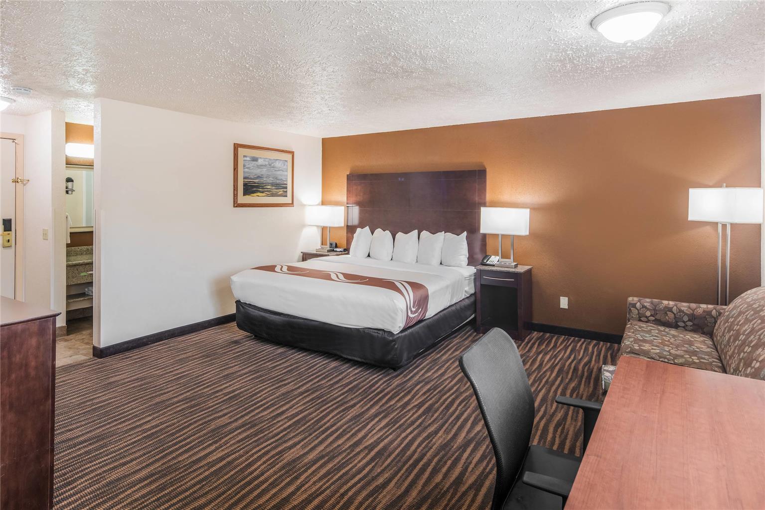 Quality Inn & Suites Downtown Walla Walla - photo 23