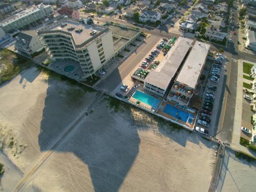 Commander by the Sea Motel - photo 12