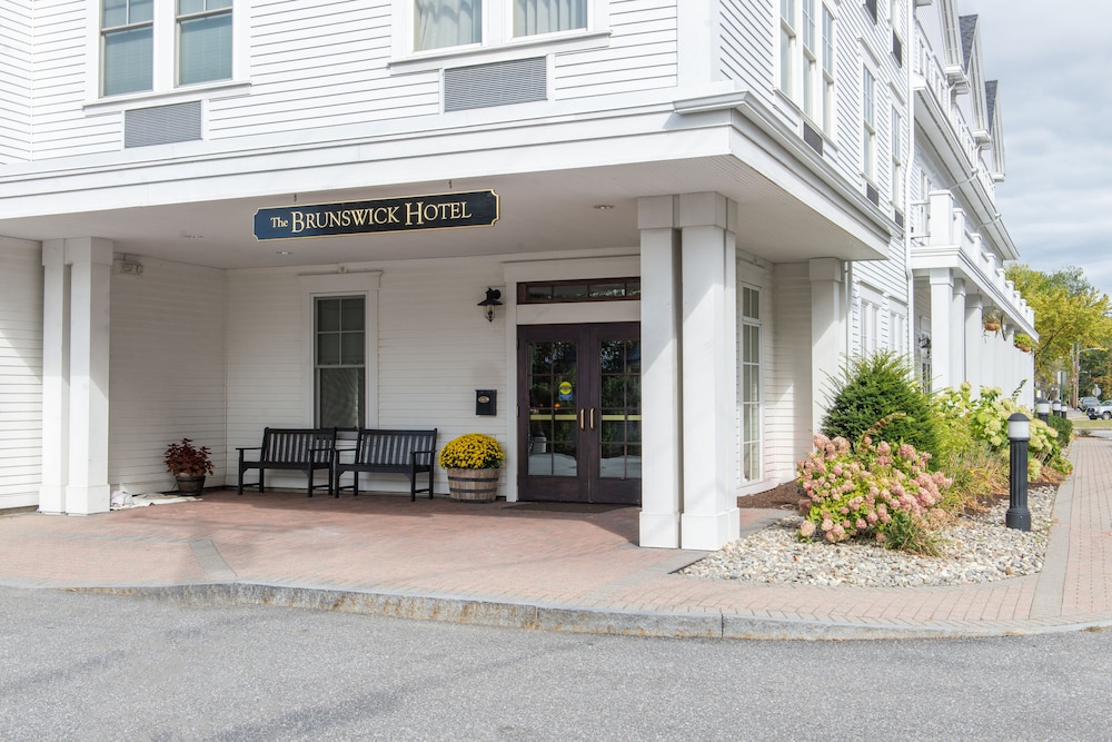 The Brunswick Hotel - featured photo