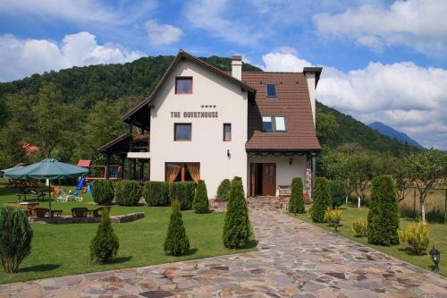 The Guesthouse — 4-Star Luxury Hotel in Bran, Romania