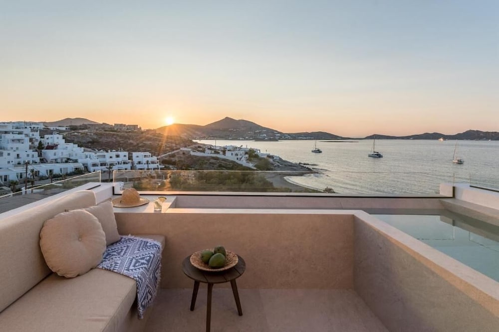 Senia Hotel in Paros, Greece