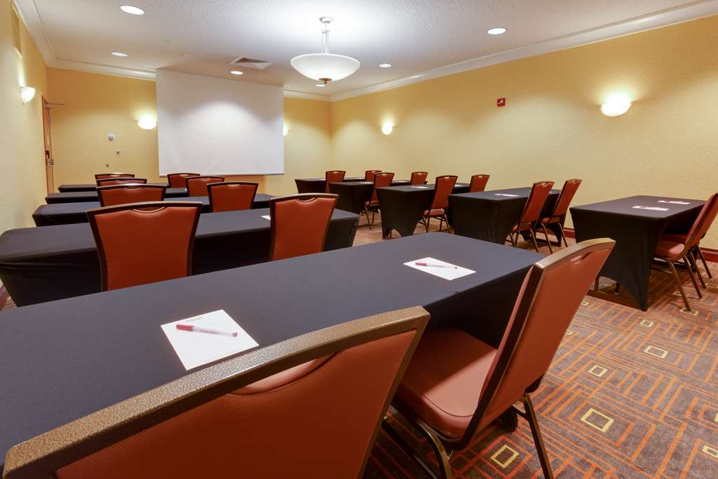 Drury Inn & Suites St. Louis Forest Park - photo 28
