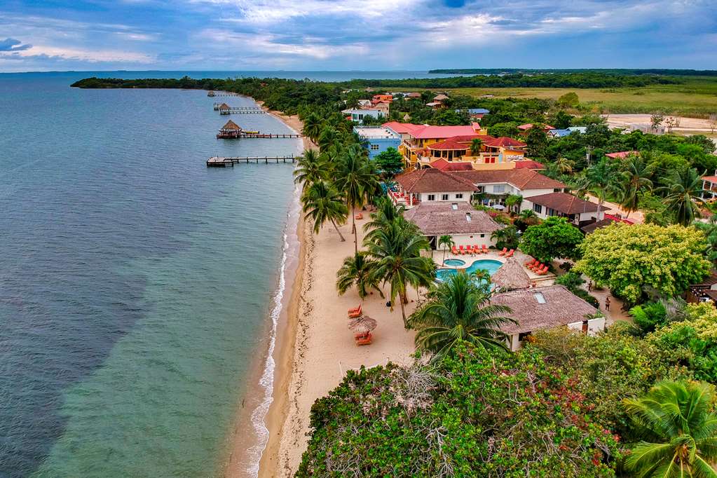 Almond Beach Resort at Jaguar Reef in Dangriga, Belize