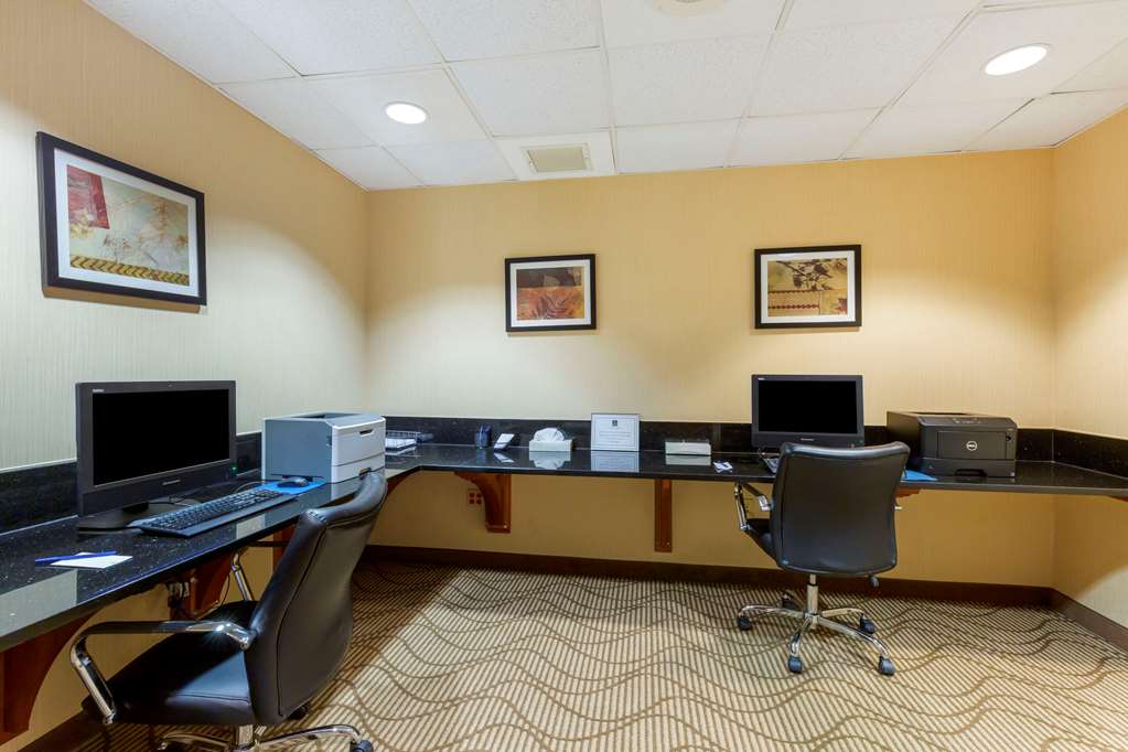 Comfort Suites Manassas Battlefield Park - photo 41