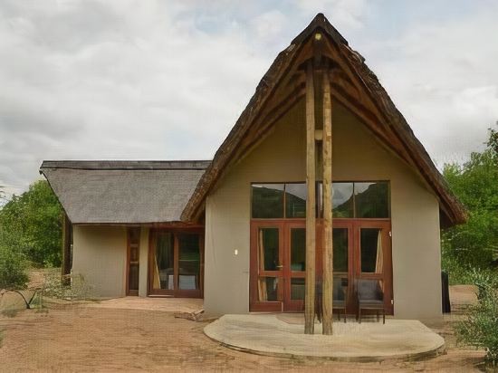 Pilanesberg Private Lodge