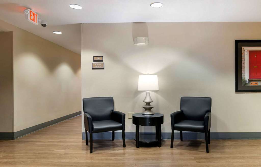 Extended Stay America Suites Kansas City Airport - photo 7