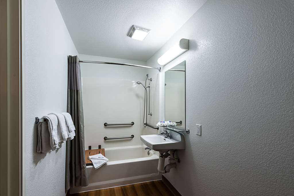 Motel6 Sparks NV Airport Sparks - photo 25