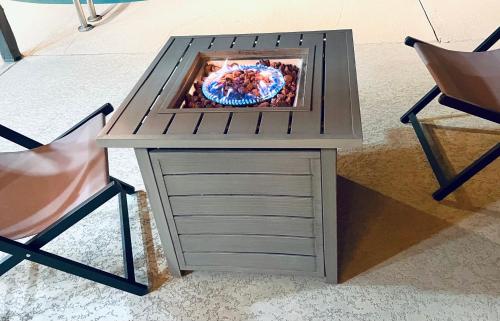 Cozy Warm Oasis Heated Pool Perfect Location Spring Trn — Phoenix