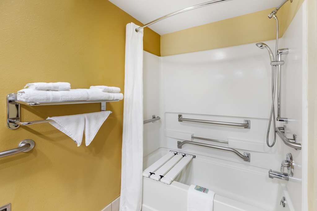 Best Western Kiva Inn - photo 17
