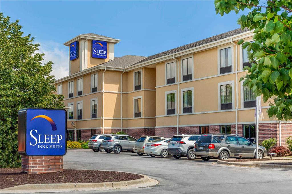 Sleep Inn & Suites Milwaukee Airport - photo 4