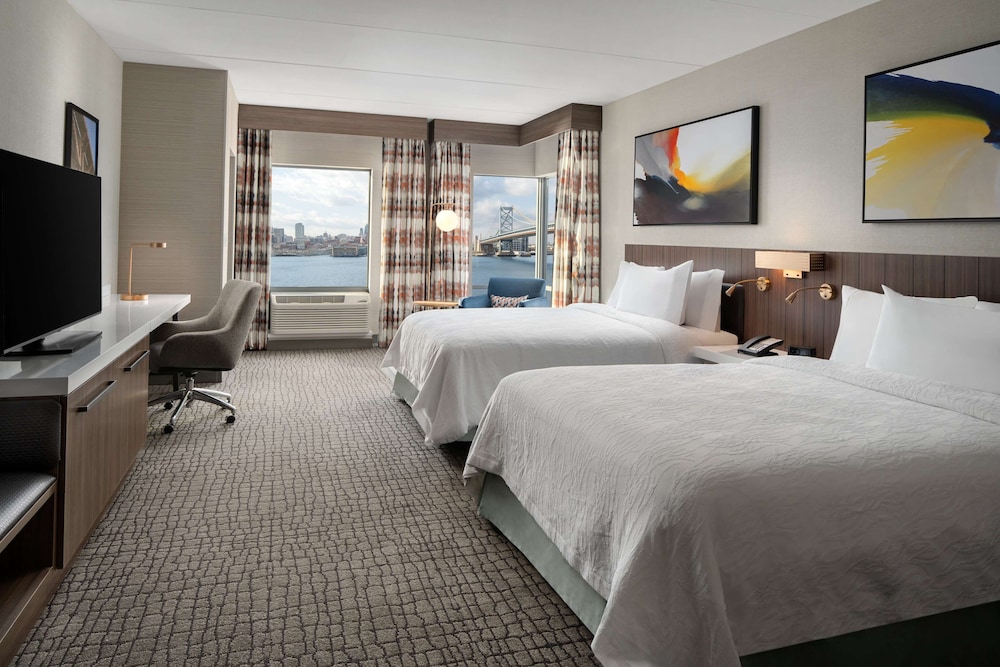 Hilton Garden Inn Camden Waterfront Philadelphia - photo 12