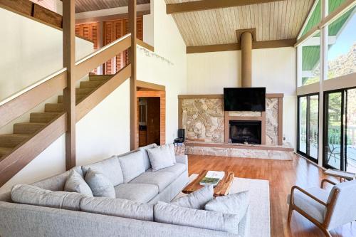 Hale Ho'omaha — 4-Star Luxury Hotel in Princeville, United States