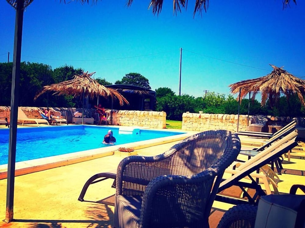 Hotel La Terrazza Del Quadrifoglio in Cisternino, Italy