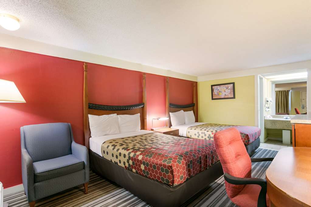 Econo Lodge Frederick I 70 - photo 7