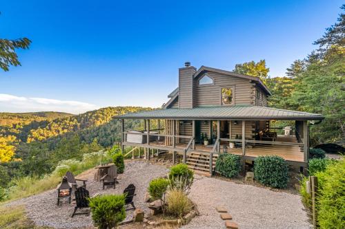 The Overlook at Talking Rock Creek Resort — 4-Star Luxury Hotel in Ranger, United States