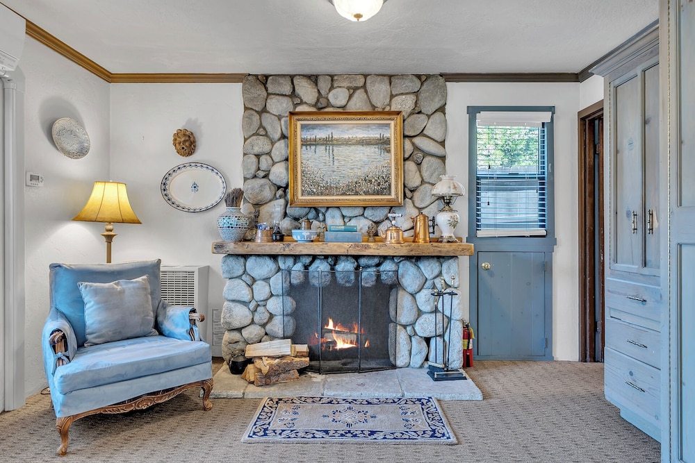 Idyllwild Inn - photo 168