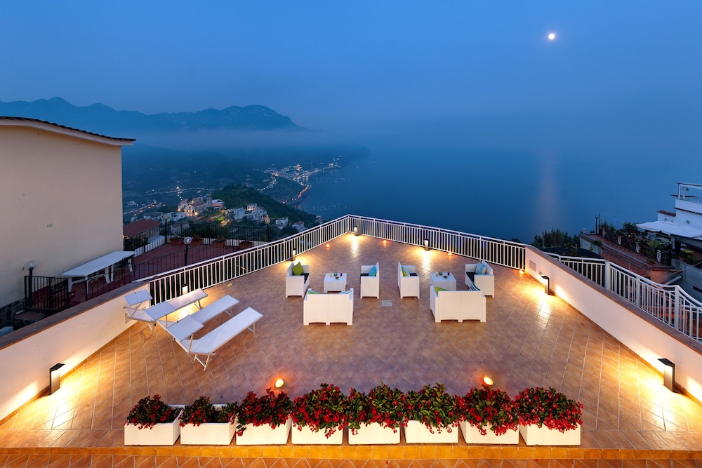 Gala Residence Villa Giovanna — 4-Star Luxury Hotel in Ravello, Italy
