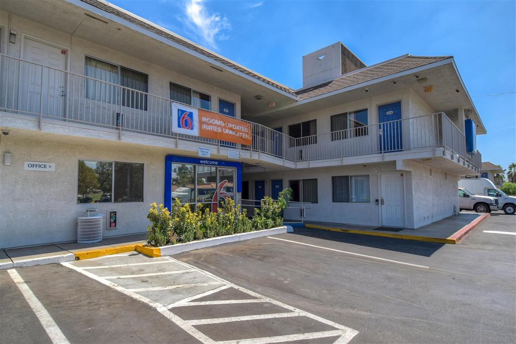 Motel6 Jurupa Valley CA Riverside West - photo 6