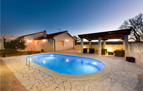 Awesome Home In Pridraga With Wifi — 4-Star Luxury Hotel in Pridraga, Croatia