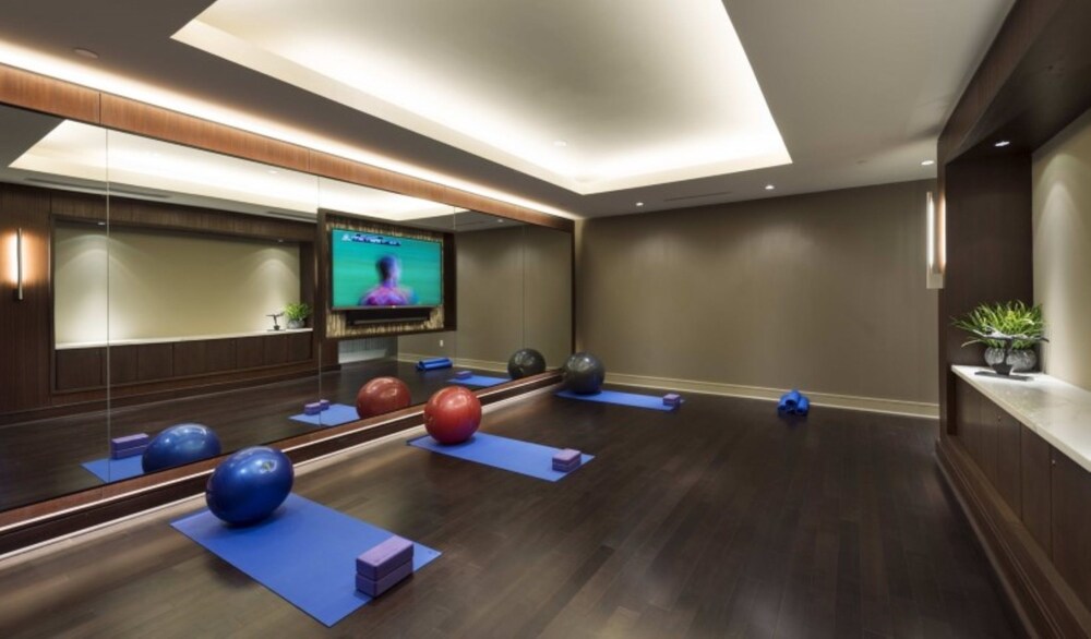 Global Luxury Suites at Cambridge Park - photo 10