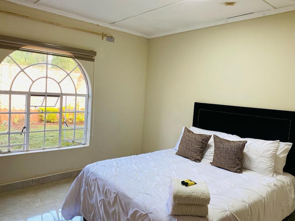 Inn on Lichfield Lane in Harare, Zimbabwe