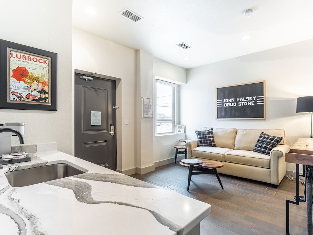 Millsap Suites by Pioneer Pocket Hotel - photo 15
