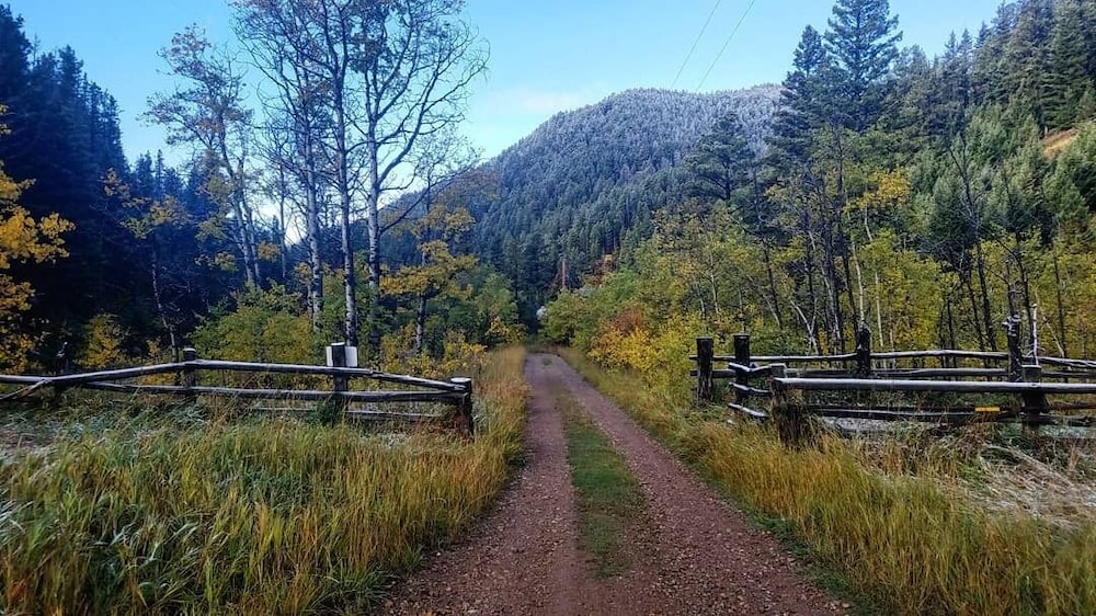 Judith Mountain Lodge - photo 42
