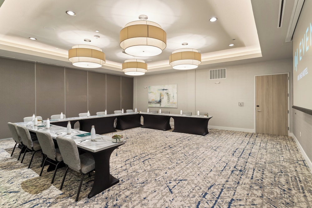 EVEN Hotel Austin Uptown Near The Domain by IHG - photo 90