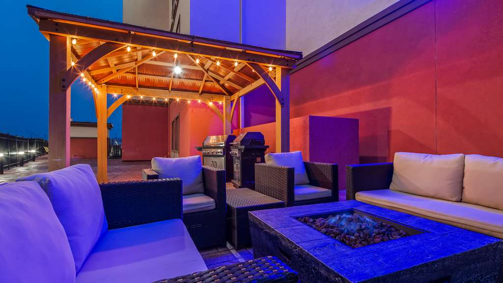 Best Western Plus Executive Residency Elk City - photo 4