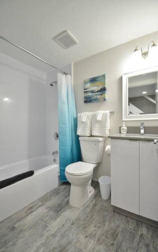 Stylish Hobe Loft Cozy Beach Unit 3 — 4-Star Luxury Hotel in Hollywood, United States