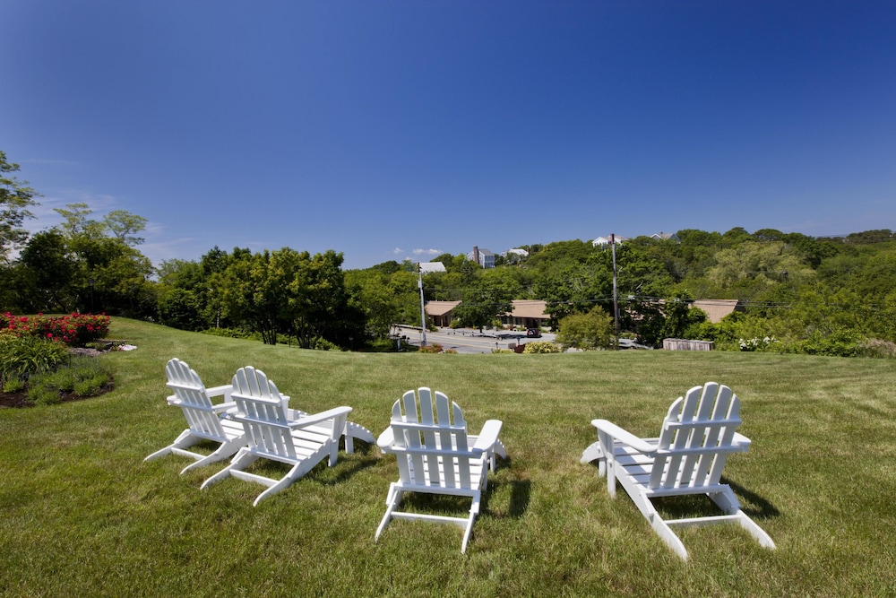 Seaglass Inn & Spa - photo 29