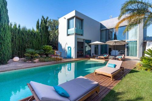 Can Cool By Eivillas — 4-Star Luxury Hotel in Ibiza, Spain