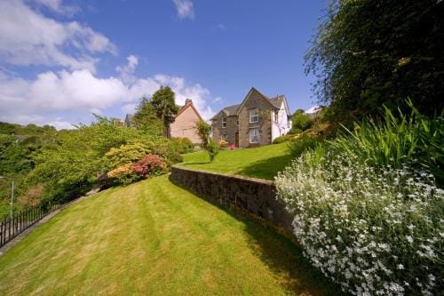 Old Manse Guest House — 4-Star Luxury Hotel in Oban, United Kingdom