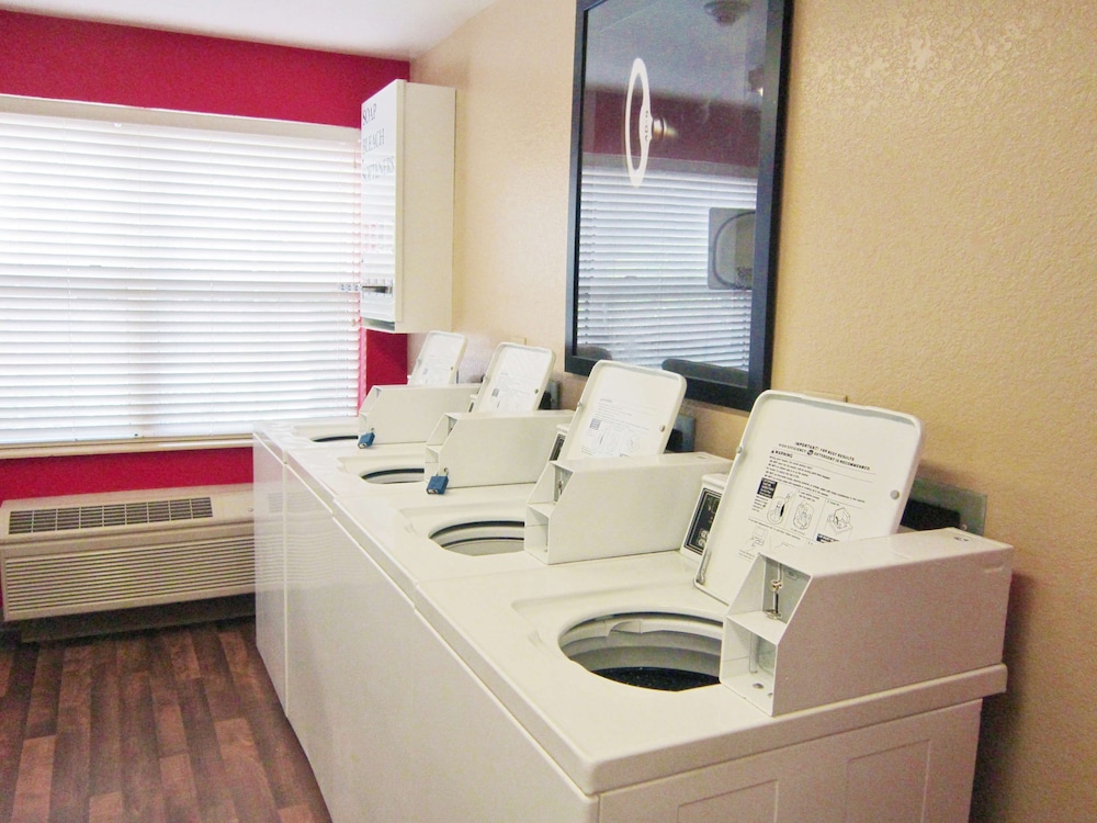 Extended Stay America Raleigh North Raleigh Wake Towne Drive - photo 62